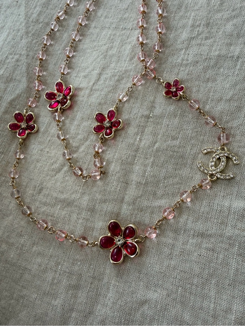 ✨Chanel Pink Bead & Red Enamel Flower Multi-Strand Necklace w/ Crystal CC 🌸